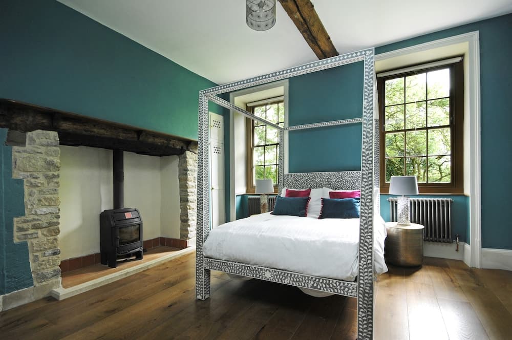 Beautiful 5bedroom house sleeps13 hottub