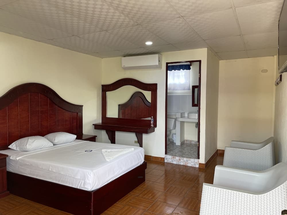 Hotel Real Costa Inn