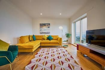 Host Stay Strathview