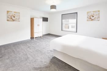 Host Stay Room 9 Clarendon