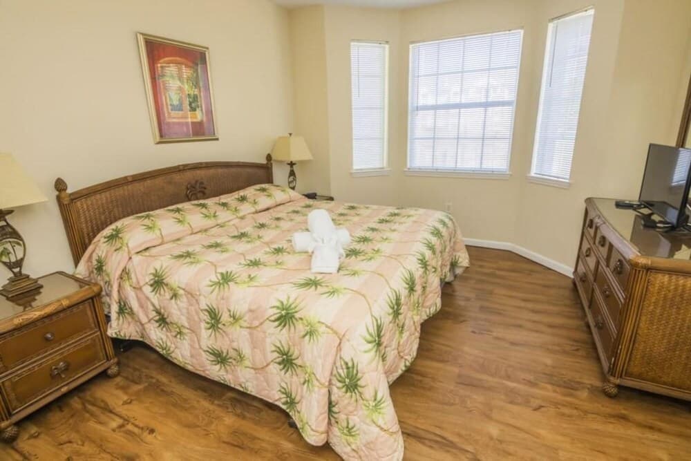 Lawrence Julie s Cane Island Vacation Condo