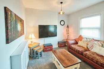 Host Stay Seas The Day