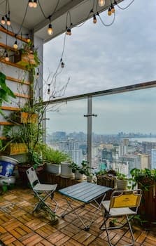 Luxury Apartment at VinHomes Metropolis