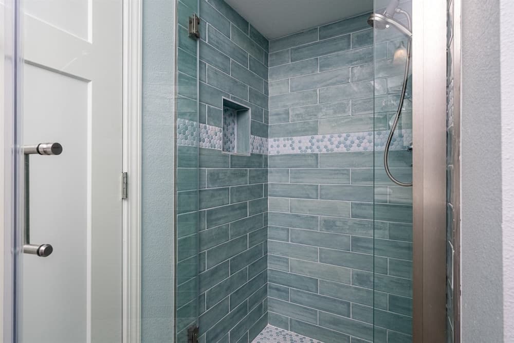 5 O'clock Somewhere by Miss Kitty’s