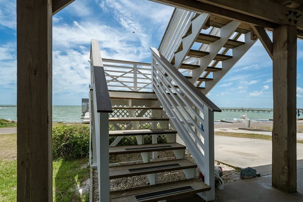 Best Little Orr House by Miss Kitty’s