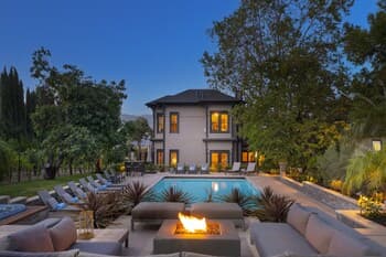 The New Hope Merrill House