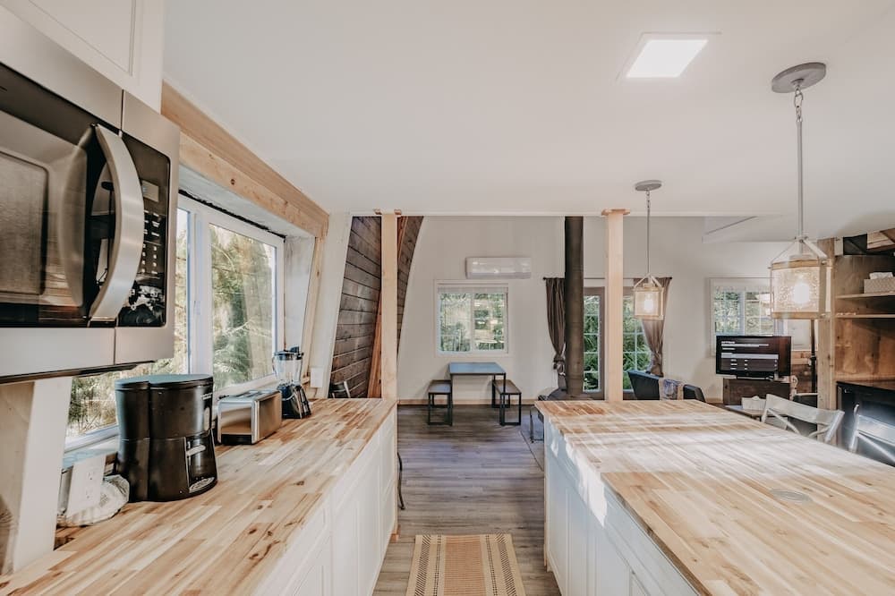 78mbr - Wood Stove - Wifi - Pets Ok - BBQ - Sleeps 6