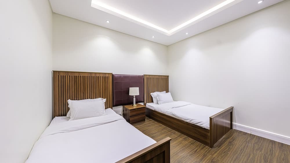 Mabaat - Taleed Al Malqa - 498