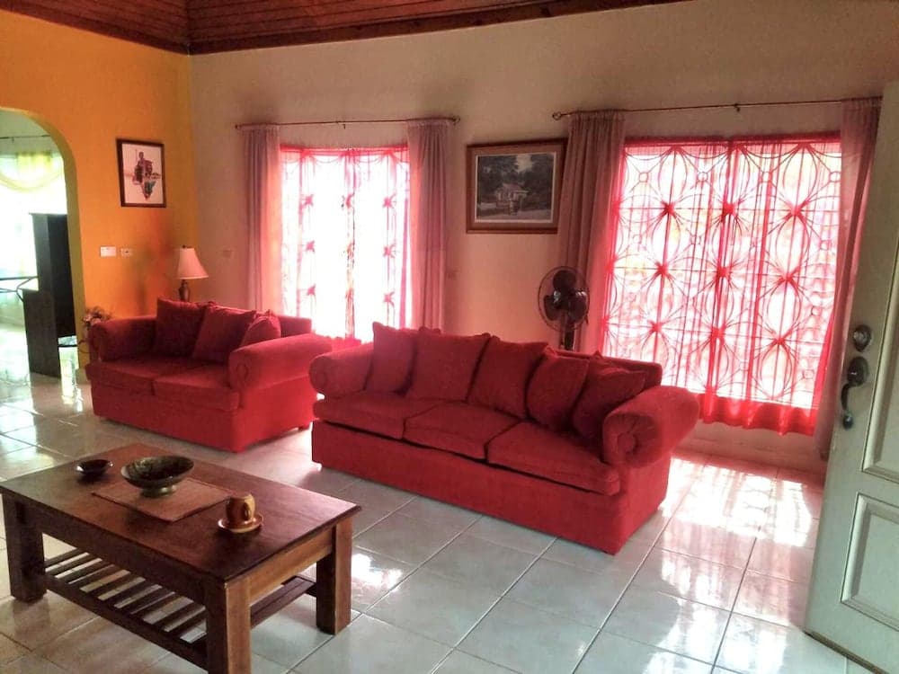 Captivating 3-bed House in Trelawny, Jamaica