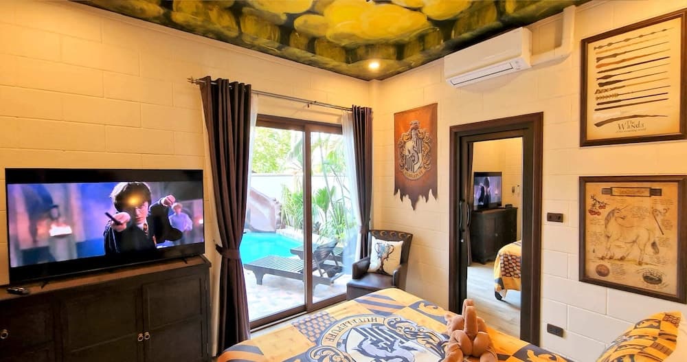 POTTERLAND Luxury Pool Villa Pattaya Walking Street 6 Bedrooms