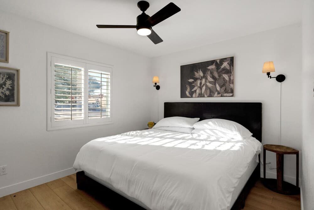 Fabulous Oasis On 59th 4 Bedroom Home by Redawning