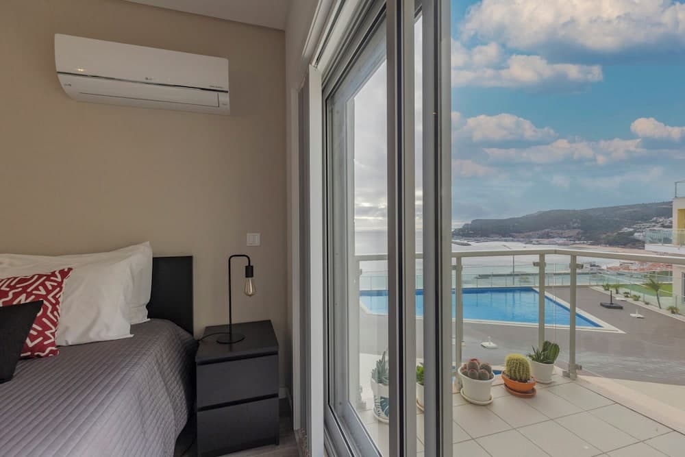 Cliffs Apartment - Astonishing bay view
