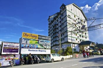 Star Regency by Plush