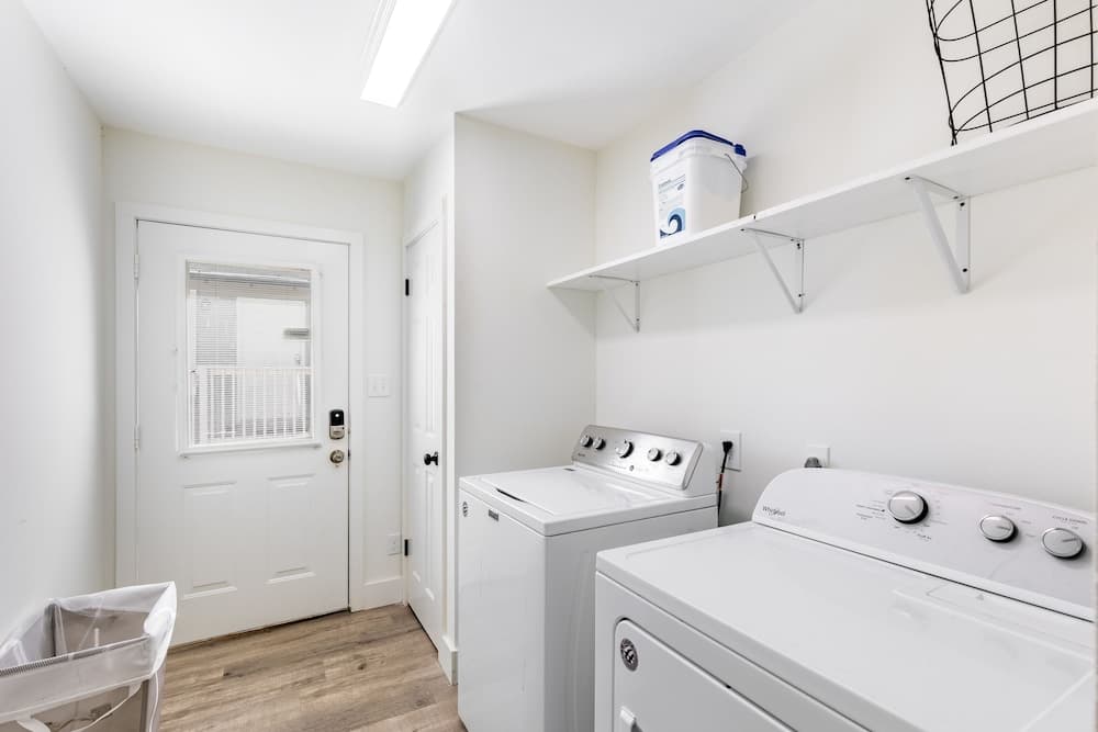 Destin Haven by Avantstay Steps to Beach Amazing Views w/ Pool!