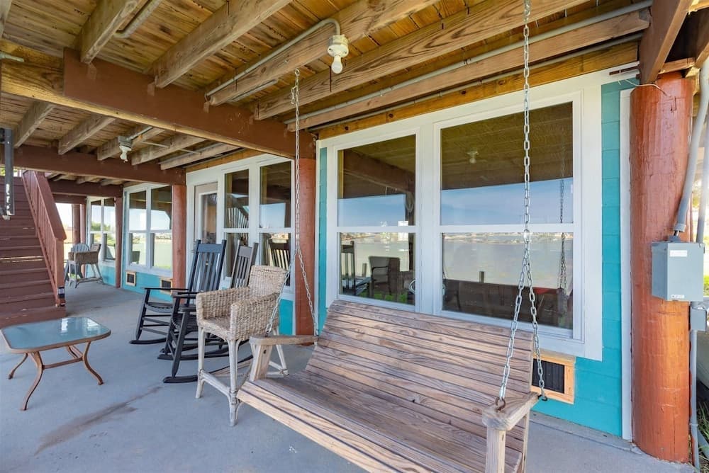 Waterfront Escape by Miss Kitty’s