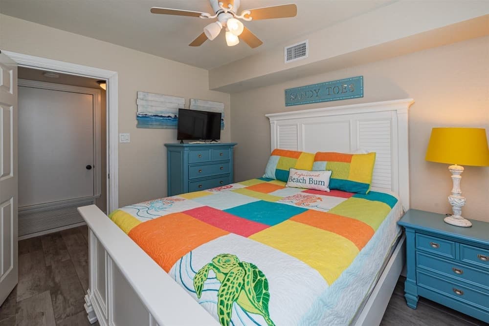 Sea-esta by Miss Kitty’s