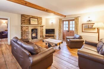 Host Stay Granary Cottage
