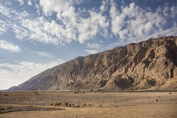 Pura Eco Retreat Jebel Hafit Desert Park