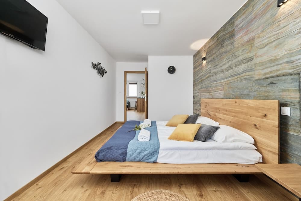 Kwiska Apartment Wrocław by Renters