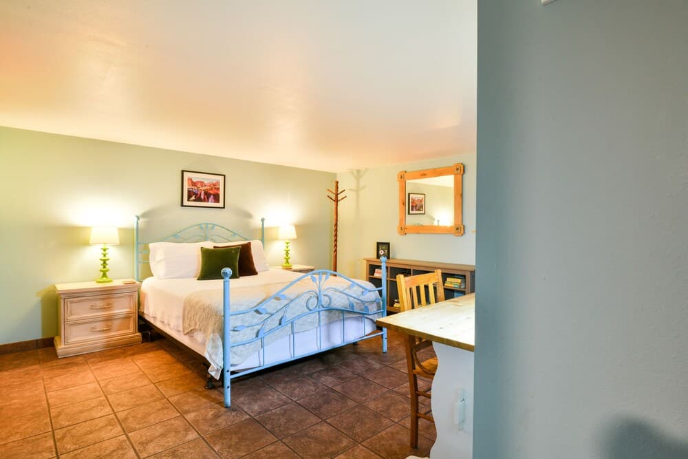 Stellaruby Cottages - Combo of Hazel & Violet