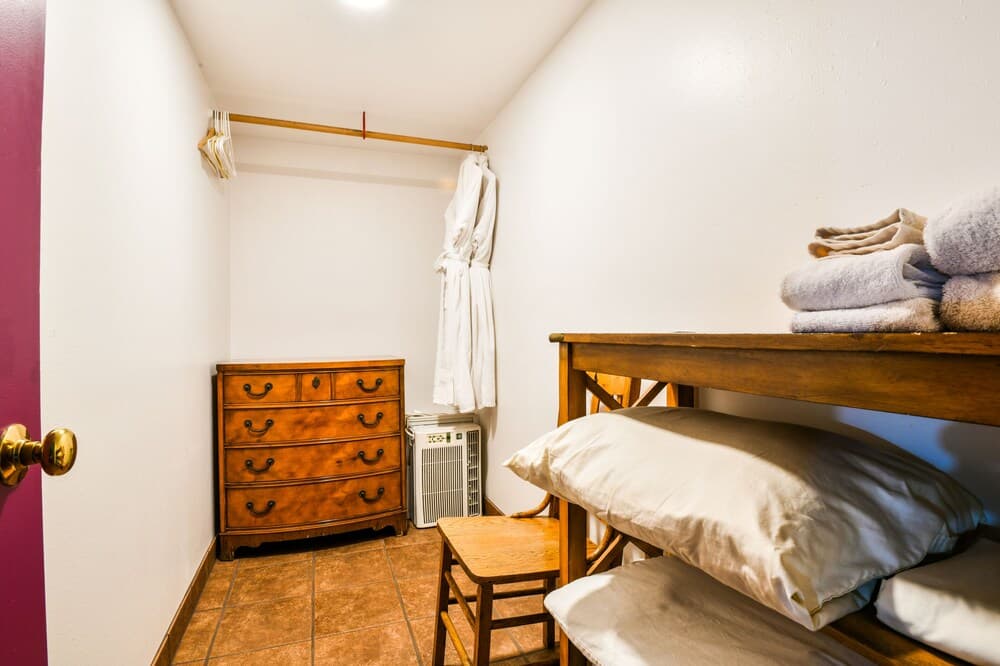 Stellaruby Cottages - Combo of Hazel & Violet