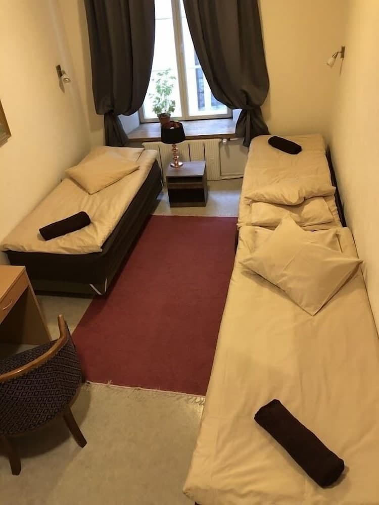 ZINC OLD TOWN  HOSTEL