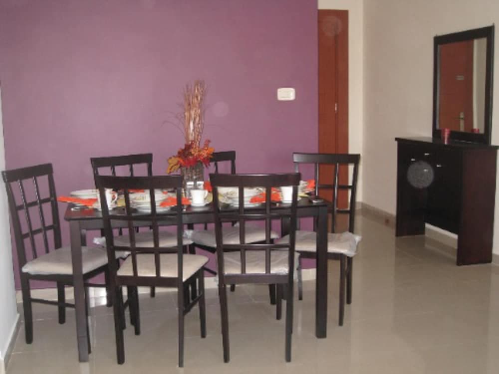 Impeccable 2-bed Apartment in Amman