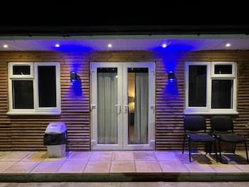 Remarkable 1-bed Studio in Staines - Surrey