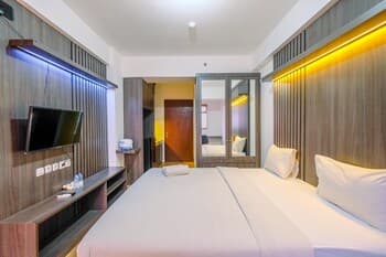 Warm And Cozy Studio Room At Gunung Putri Square Apartment