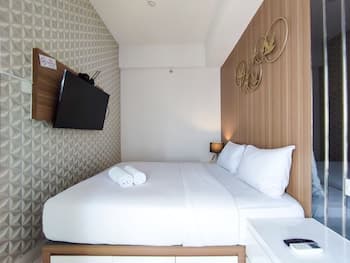 Fancy And Nice 1Br With Extra Room At Amartha View Apartment