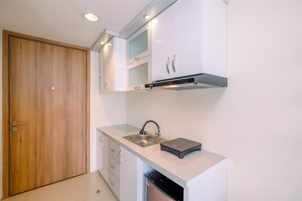 Fancy And Nice Studio At Bogor Icon Apartment