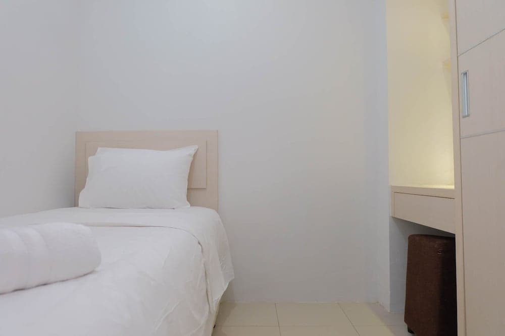 2Br With Cozy Style At Bassura City Apartment