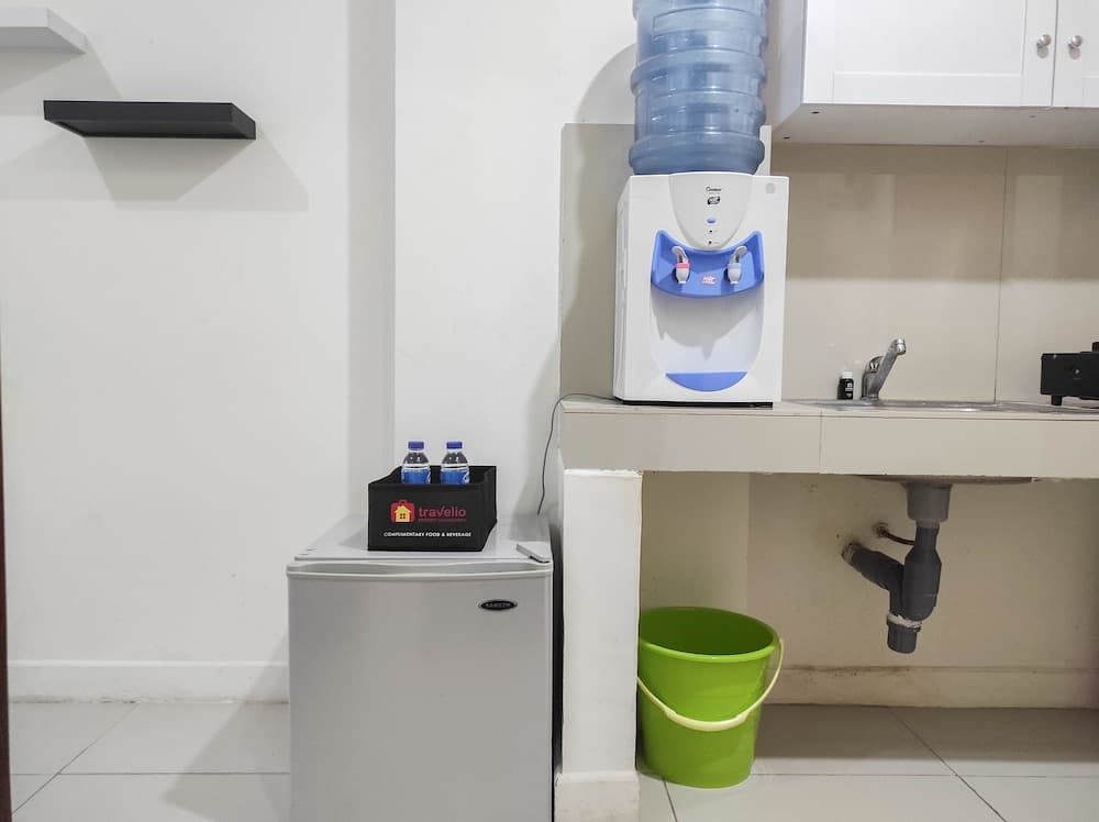 Nice And Cozy Studio At Vida View Makassar Apartment