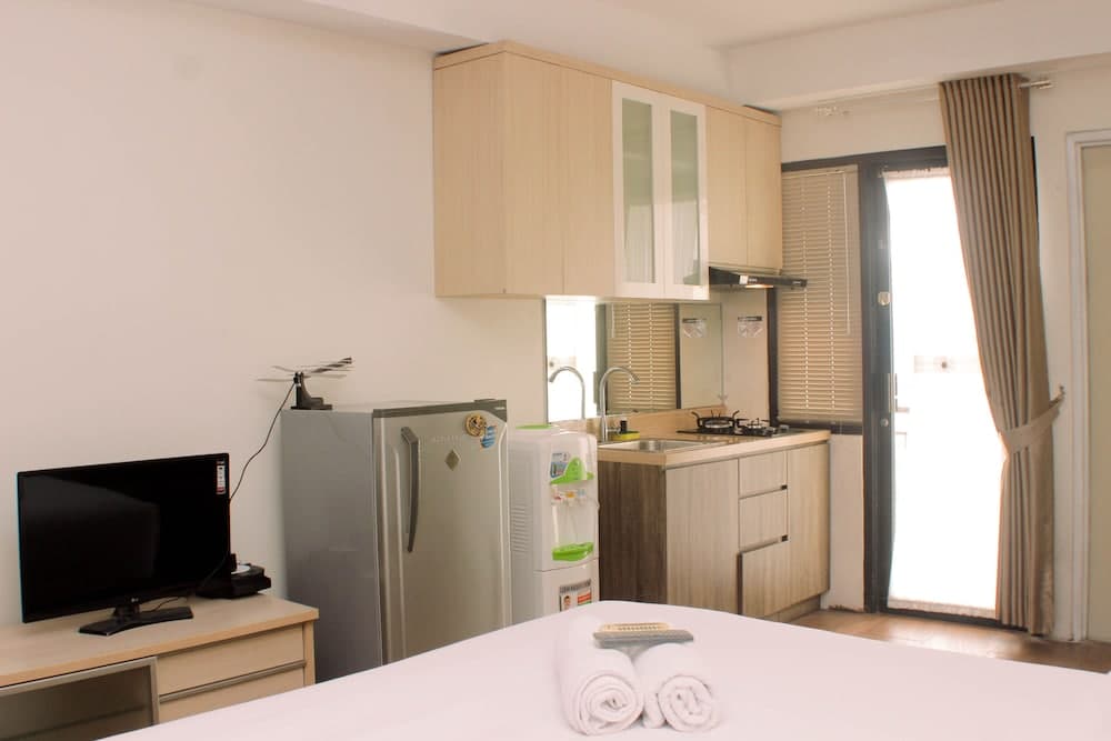 Cozy Studio At Metropark Condominium Jabebeka Apartment