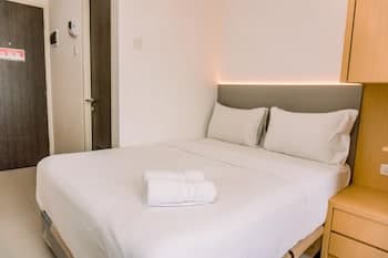 Warm And Simply Look Studio Room At Serpong Garden Apartment