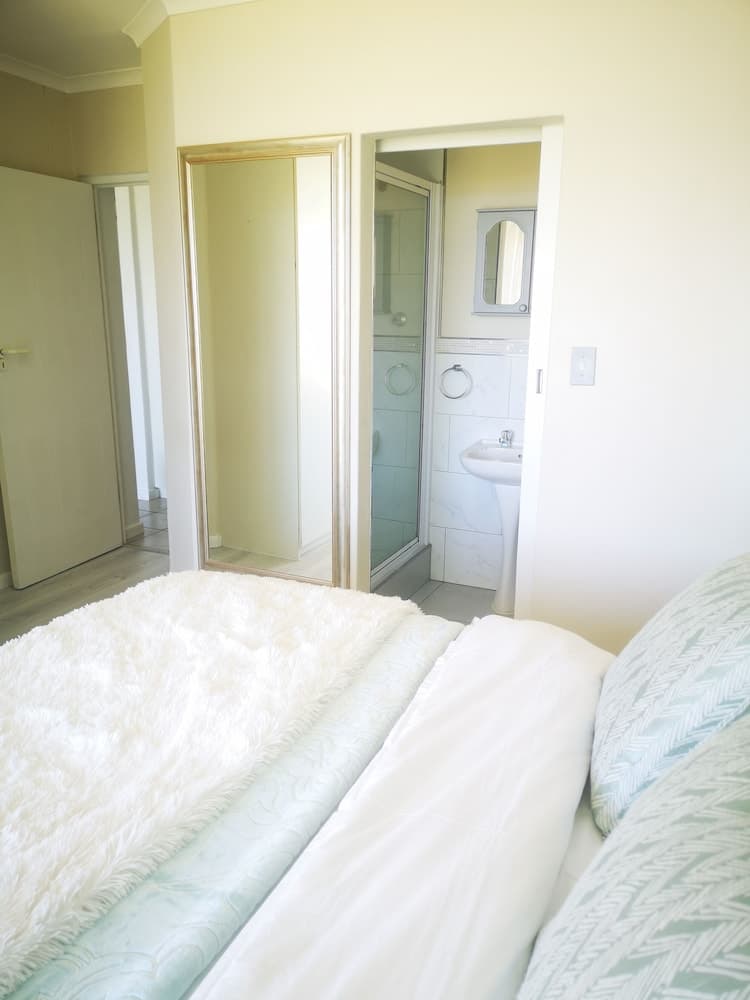 Family Cape Town Beachfront Apartment