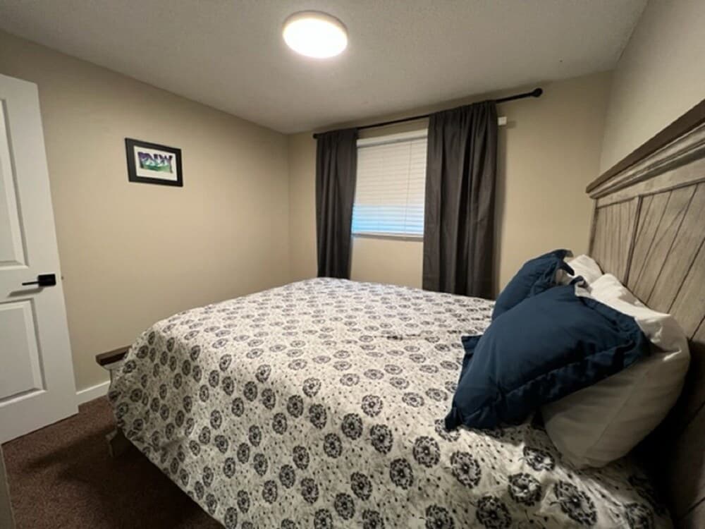 You Cant Get Closer 2 Min To Gondola Silver Mtn