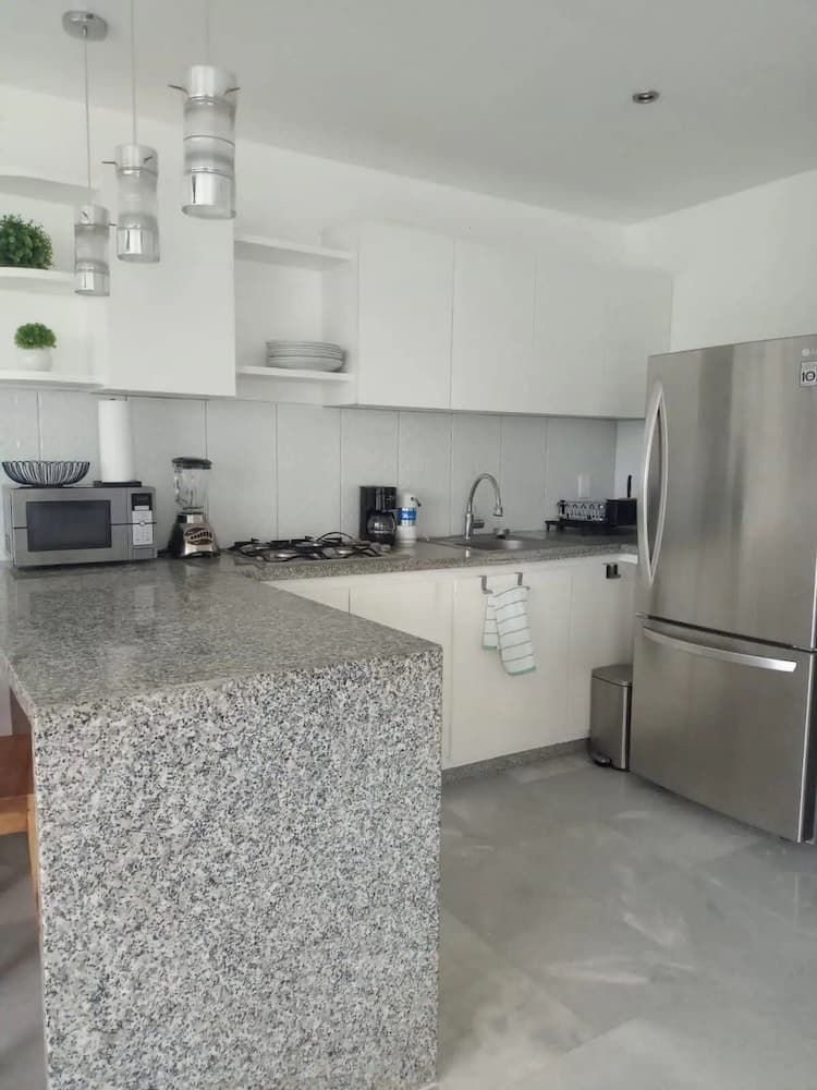 CONDO FLAMINGO  BY TRVL2HM