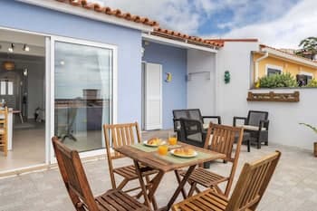 Ground Floor House With Outdoor Space, in Garajau - Terrace Vila II