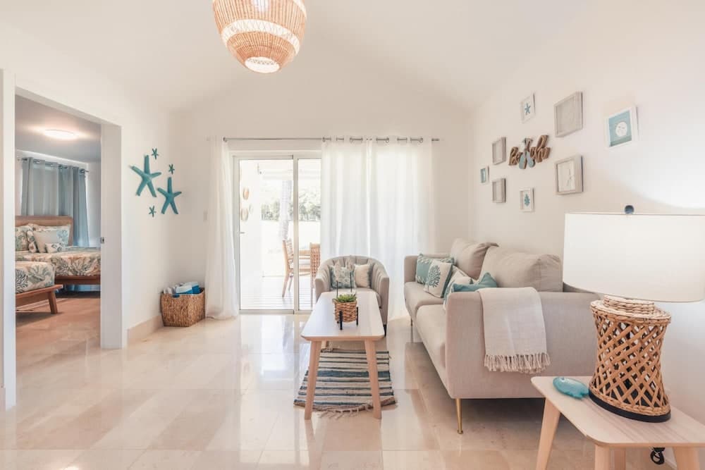 Enjoy This Relaxing Villa at Green One