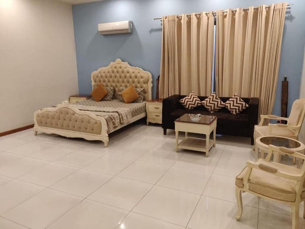 Comfy Inn Guest House Islamabad