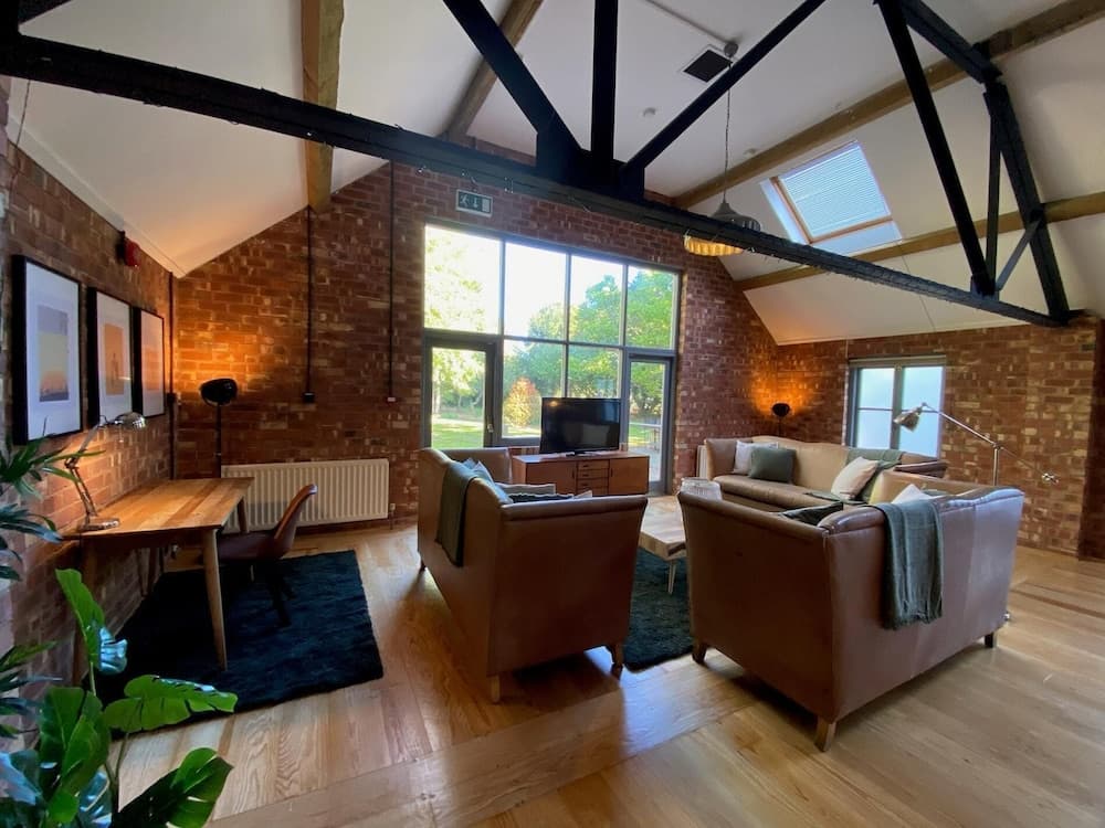 Stunning 3BD Character House near Coleshill