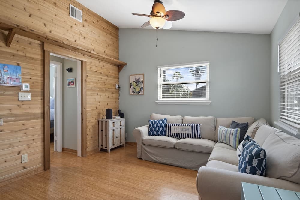 Anglers Court Beach Villa #3