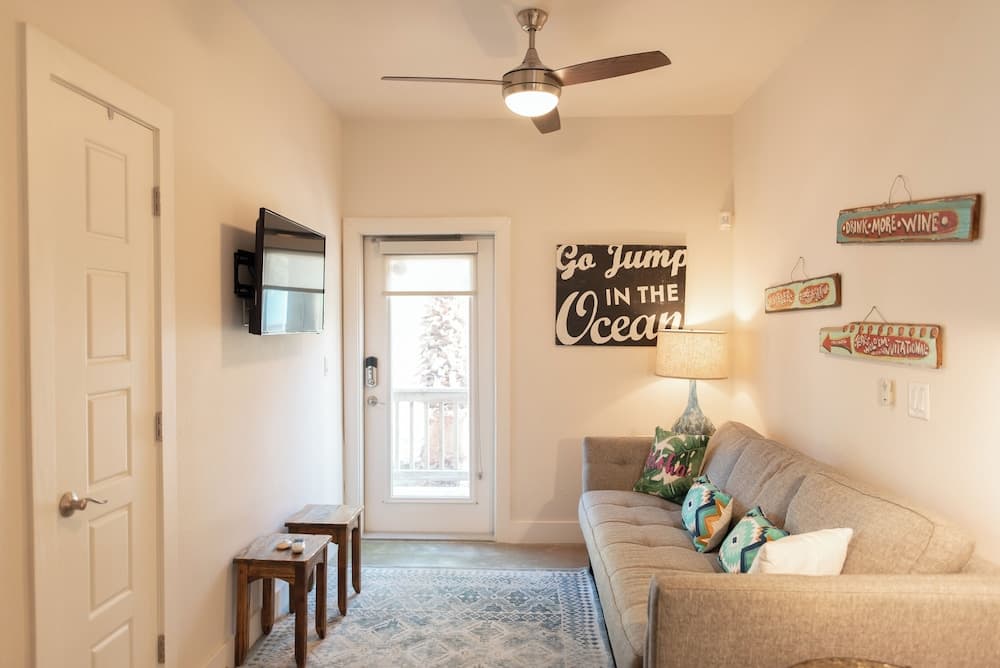 Getaway by Silver Sands Vacation Rentals