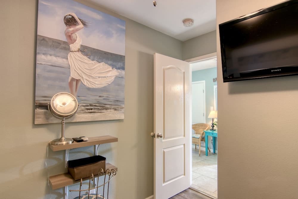 Papakeeko's Happy Ours