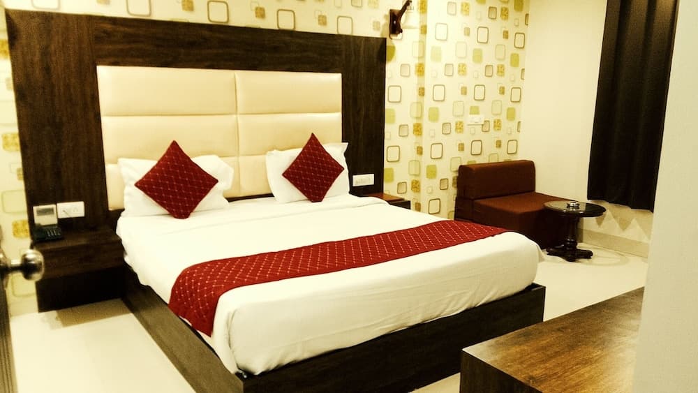 Hotel Nirvana-Near IGI Airport Delhi