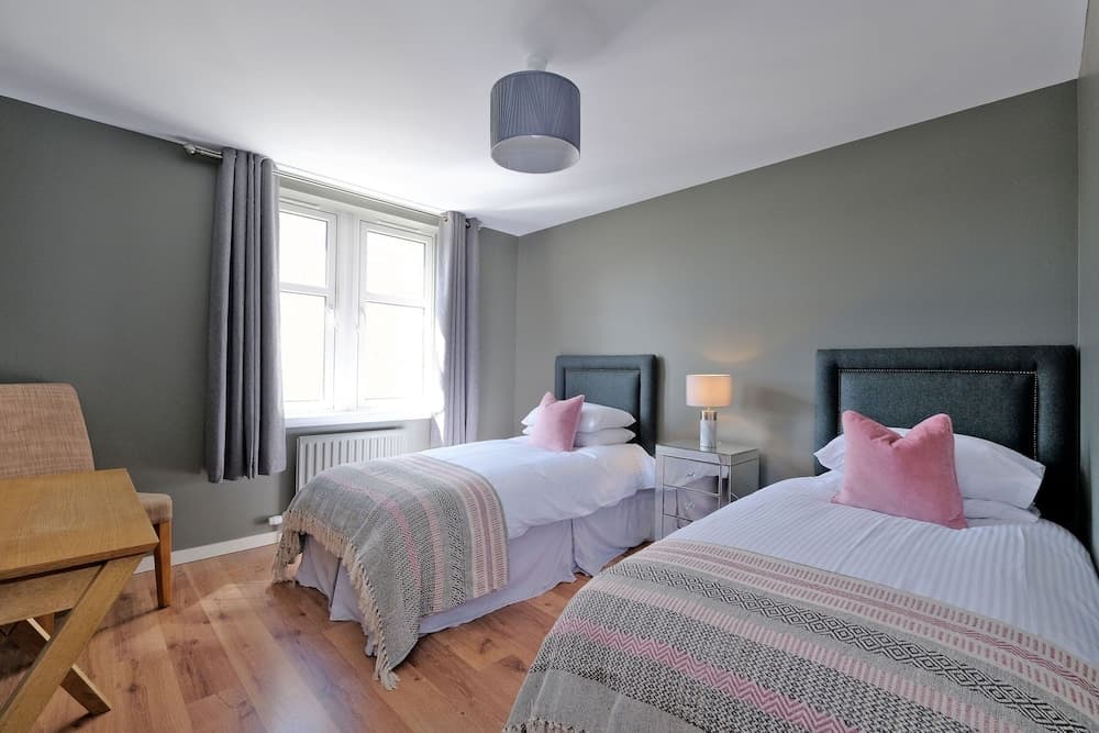 Contemporary Apartment Close to Aberdeen City Centre