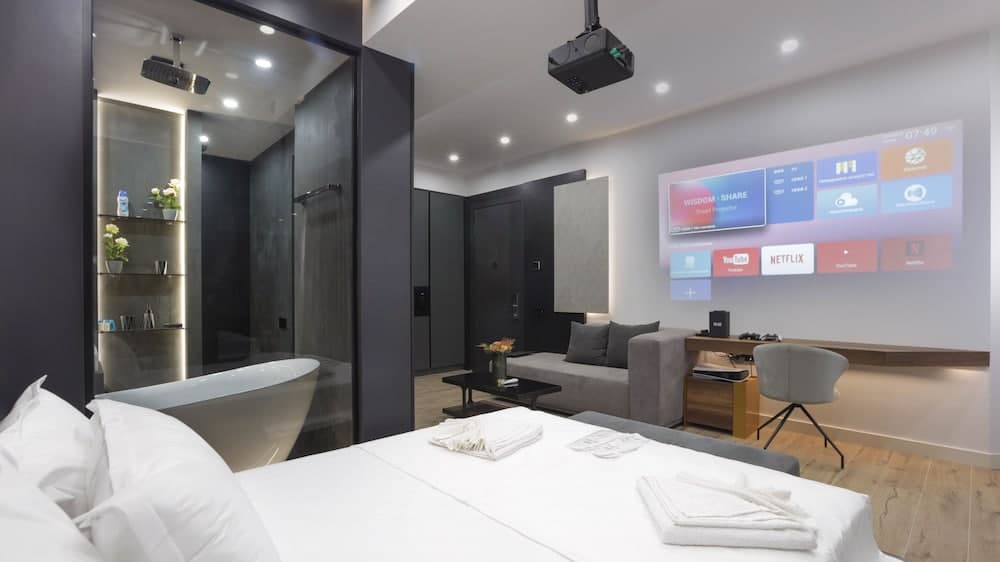 Stay Inn  on Buzand Str. 97