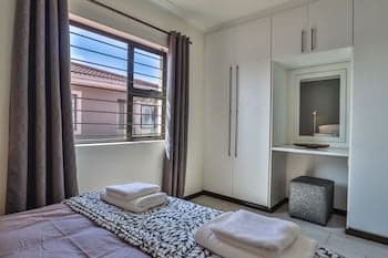 Howard Davis 28B by CTHA