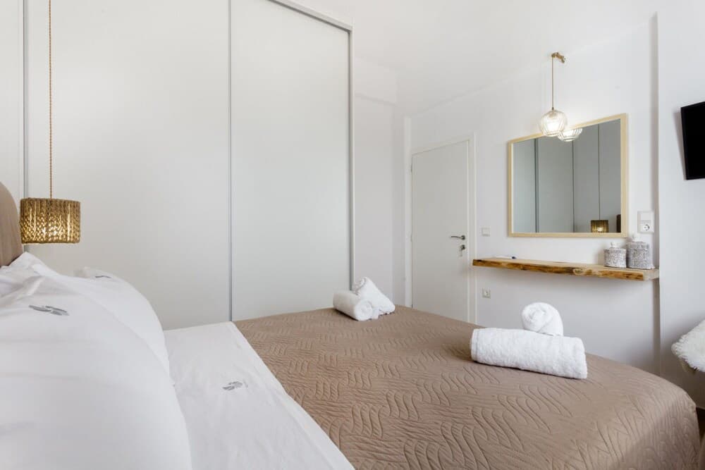 Seashell an Elegant Seafront Villa